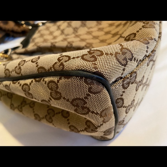 Gucci Sukey Medium GG Canvas Tote Bag - Picture 4 of 8